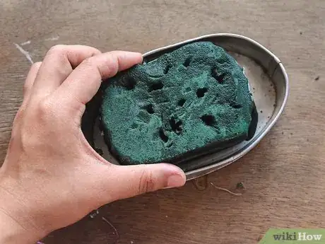 Image titled Make a Flower Wreath Step 9