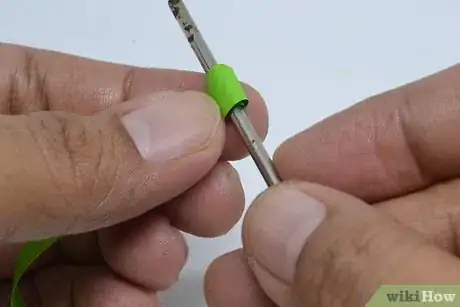 Image titled Make Quilling Earrings Step 2