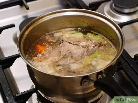 Image titled Make a Day After Thanksgiving Turkey Sandwich Step 4