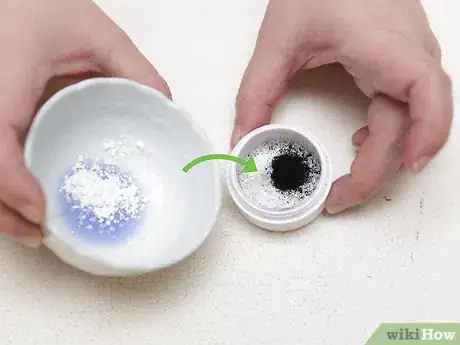 Image titled Make Fingerprint Powder Step 4