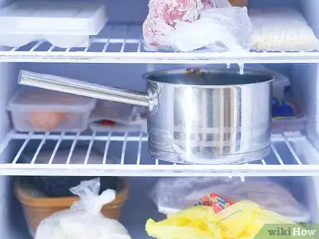 Image titled Get Caramel off Pots and Pans Step 5