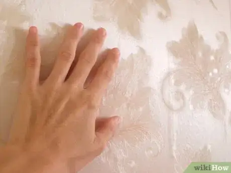 Image titled Redo Your Room when You Become a Teenager Step 1