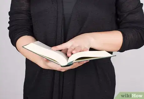 Image titled Wear Your Tassel for a High School Graduation Step 2