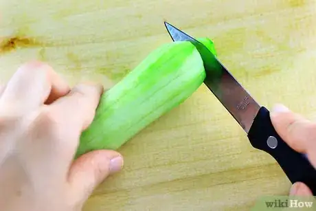 Image titled Make Cucumber Juice Step 2