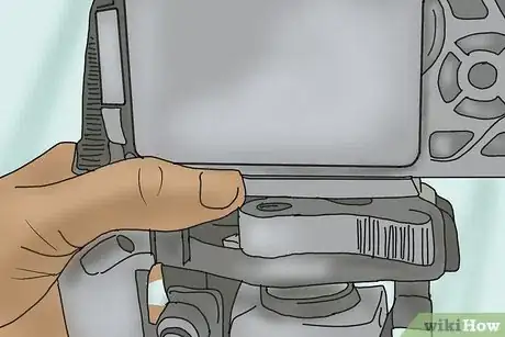 Image titled Photograph Lightning Step 1