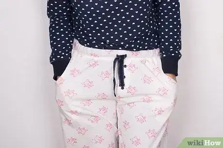 Image titled Sleep on a Chair Step 7