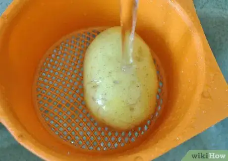 Image titled Make Pull Apart Potato Rolls Step 1