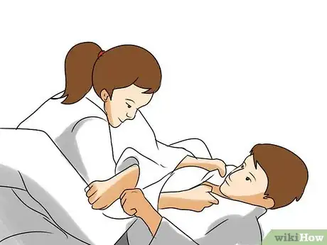 Image titled Get the Guy You Like in Brazilian Jiu Jitsu Class to Notice You Step 1