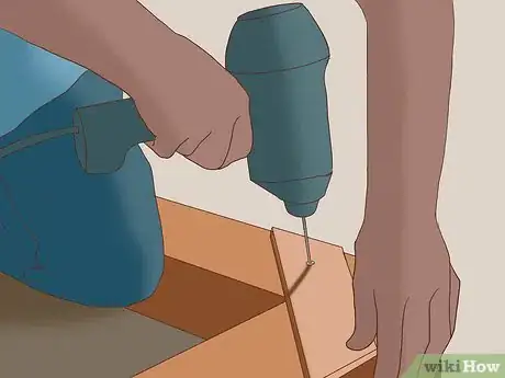 Image titled Build a Garbage Can Screen Step 4