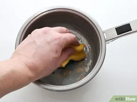 Image titled Remove Burnt Food from a Pot Step 9