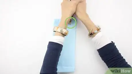 Image titled Make a Gift Bag Step 29