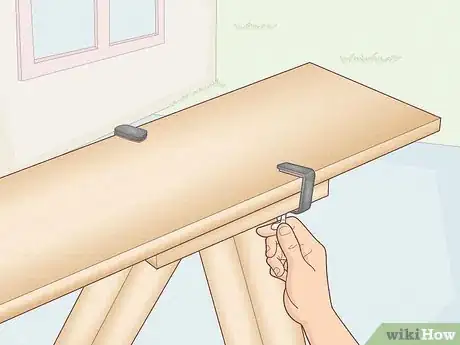 Image titled Handle Kickback in a Circular Saw Step 3