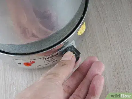 Image titled Make McDonald's Iced Tea Step 1