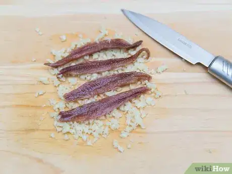 Image titled Make Caesar Salad Dressing Step 1