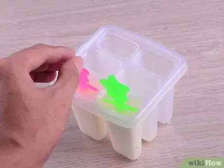 Image titled Make Yogurt Pops Step 9