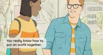 Compliment a Guy Without Being Creepy