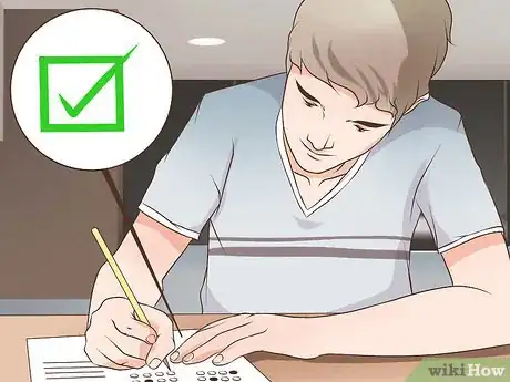 Image titled Become an Athletic Trainer Step 7