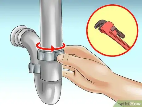 Image titled Clean a P‐Trap or U‐Bend Step 2