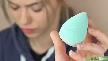 Image titled Mix Primer and Foundation Step 5