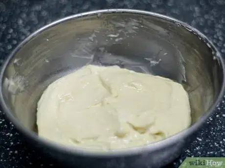 Image titled Make Coconut Cheesecake Bars Step 6