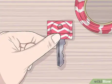 Image titled Decorate Keys Step 6
