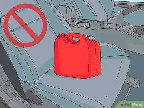 Image titled Use a Gas Can Step 6