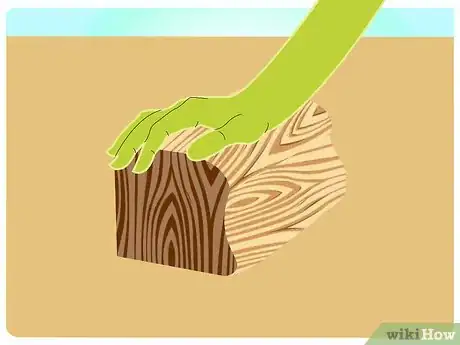 Image titled Make a Webcam Stand out of a Coke Can Step 8