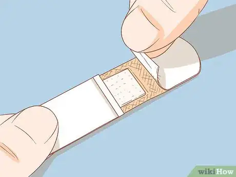 Image titled Apply Different Types of Bandages Step 3