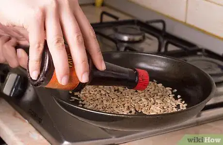 Image titled Toast Sunflower Seeds Step 14