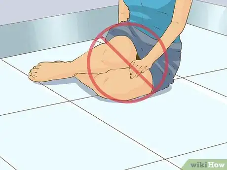 Image titled Avoid an Upskirt Step 9