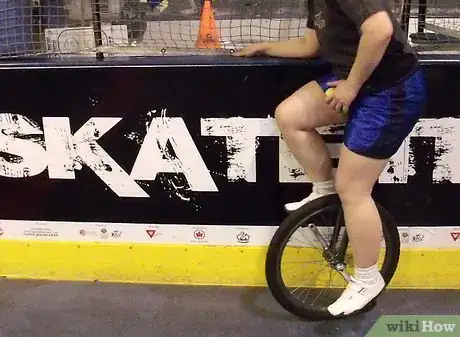 Image titled Mount a Unicycle Step 3
