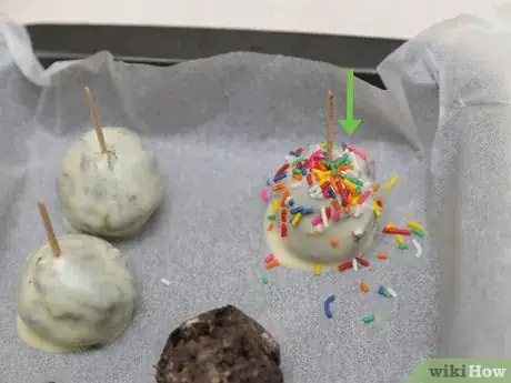 Image titled Make Oreo Cookie Balls Step 15