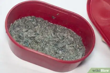 Image titled Make Liquid Papier Mâché for Moulds Step 5