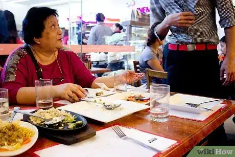 Image titled Make Good Tips As a Waiter Step 6