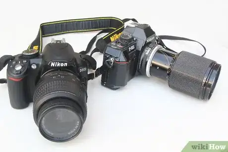 Image titled Photograph a Lunar Eclipse Step 8