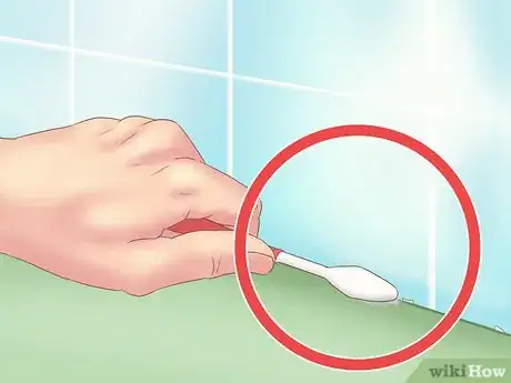 Image titled Remove Old Caulking Step 8