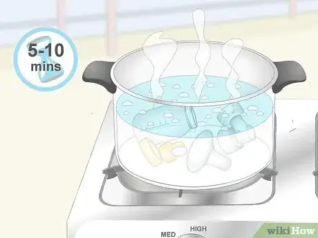 Image titled Clean a Medela Pump Step 8