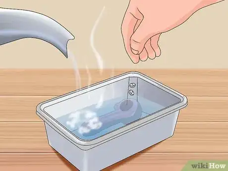 Image titled Clean a Glass Pipe Step 13