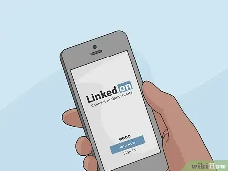 Image titled Handle College Graduation During the Coronavirus Outbreak Step 14