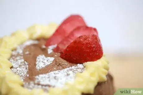 Image titled Frost a Double Layer Cake Step 16