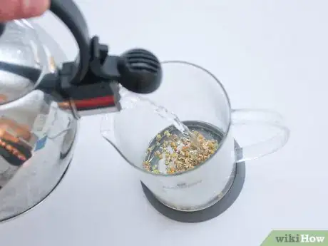 Image titled Make Chamomile Tea Popsicles Step 9