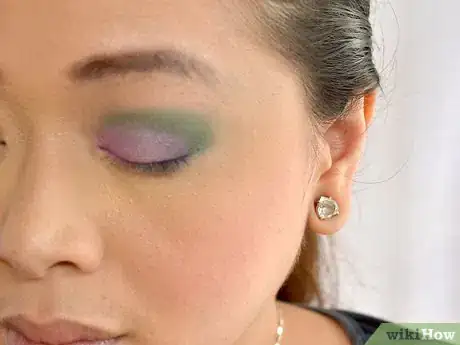 Image titled Create a Natural Eye Using 3 Colours Step 2