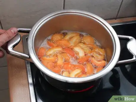 Image titled Make Apricot Jam Step 6