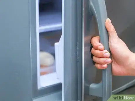 Image titled Freeze Cakes Step 16