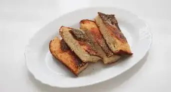 Make Sour Cream Cornbread