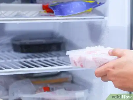 Image titled Freeze Cakes Step 10