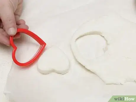 Image titled Create Cornstarch Playdough Step 11