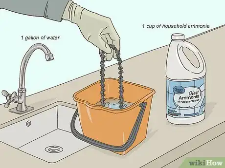 Image titled Clean a Chainsaw Step 3