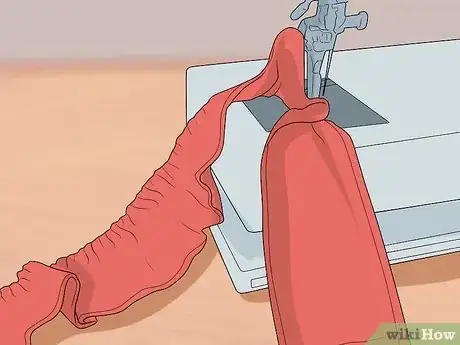 Image titled Add a Ruffle Edge to Blankets Step 4