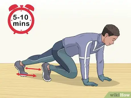 Image titled Jog in Cold Weather Step 10